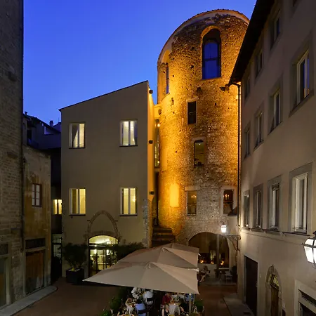 Brunelleschi Szálloda 4*