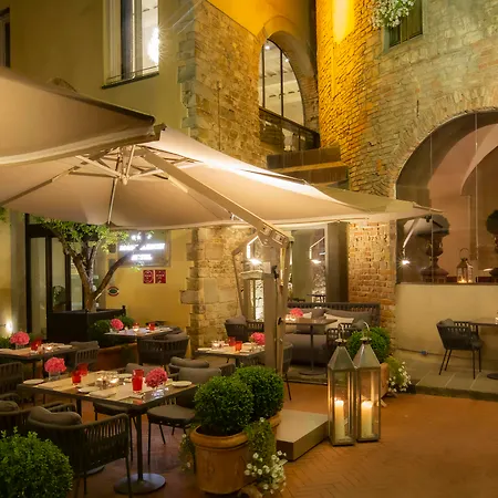 Szálloda Brunelleschi 4*