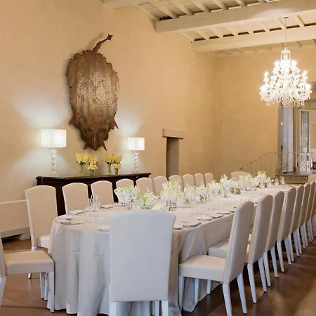 Szálloda Brunelleschi 4*