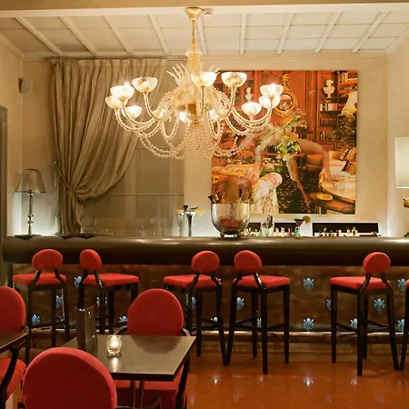Brunelleschi Hotel 4*