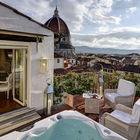 Brunelleschi Hotel 4*
