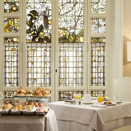 Brunelleschi 4* Florence
