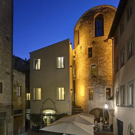 Brunelleschi Otel