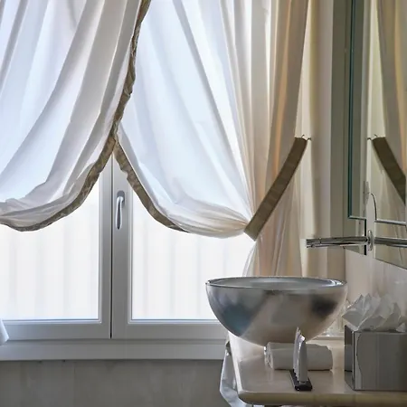 Brunelleschi 4* Florença