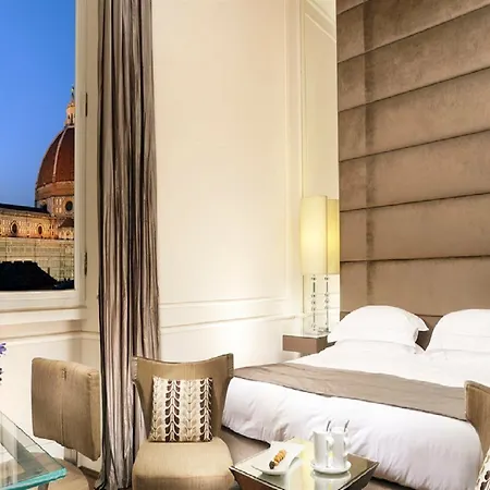 Brunelleschi Szálloda 4*