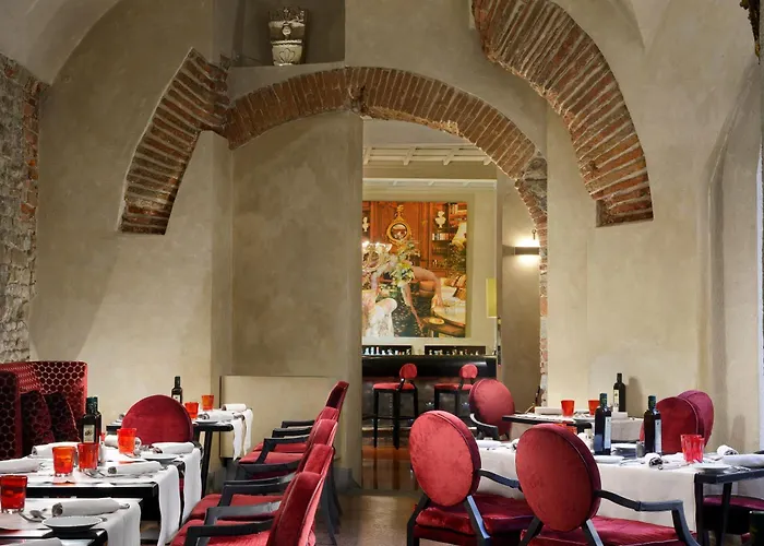 Brunelleschi Hotel 4*