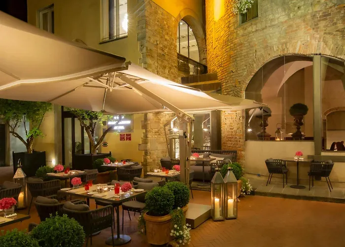Brunelleschi 4* Florence