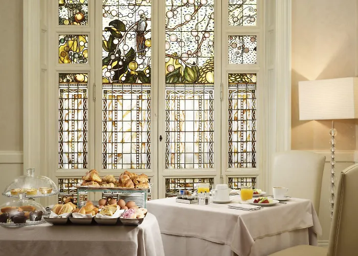 Brunelleschi 4* Florence