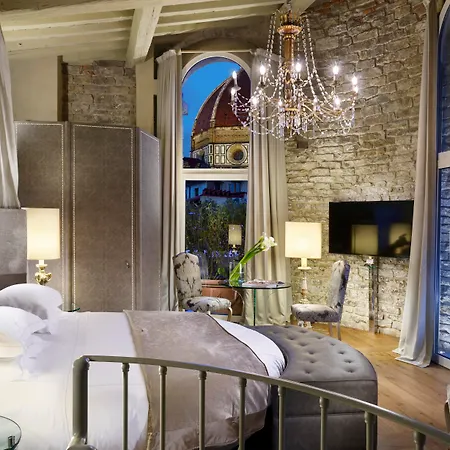 Brunelleschi Hotel 4*
